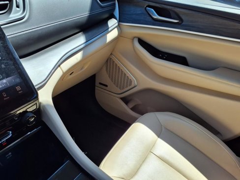 Certified 2021 Jeep Grand Cherokee L Limited image 48