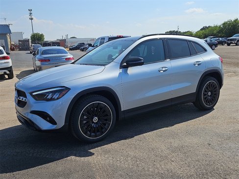 New 2026 Mercedes-Benz GLA 250 image 2