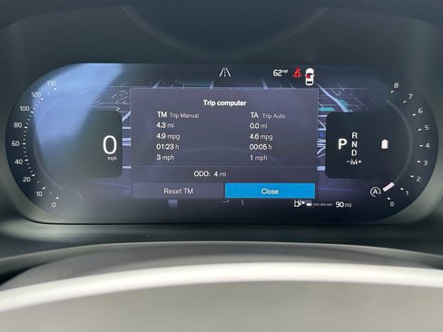 New 2026 Volvo V60 B5 Cross Country Plus w/ Climate Package image 25