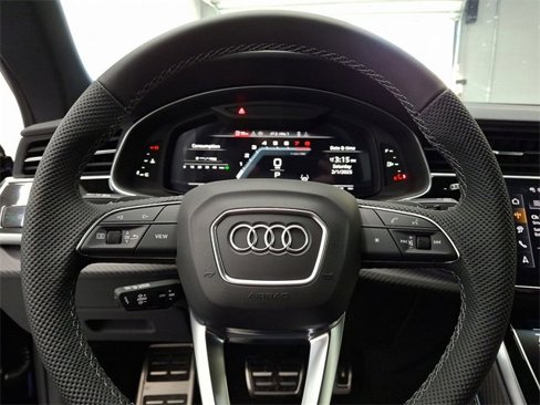 New 2025 Audi SQ8 Premium Plus image 16