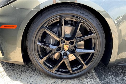 New 2025 Porsche Panamera 4 image 14