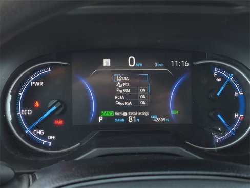 Used 2023 Toyota RAV4 LE image 22