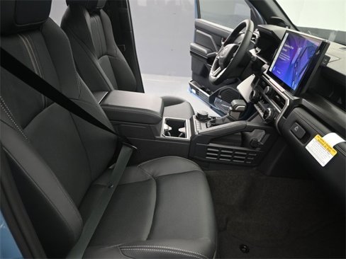 New 2025 Toyota 4Runner Limited image 16