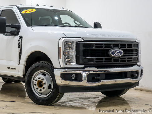 Used 2024 Ford F350 XL w/ XL Chrome Package image 2