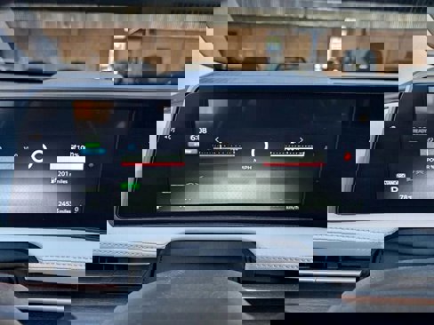 Used 2025 Nissan Ariya AWD image 19
