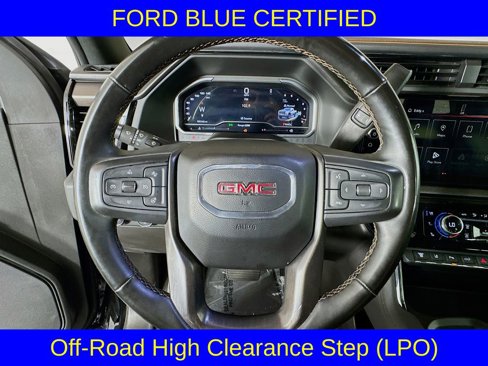 Used 2024 GMC Sierra 2500 AT4 w/ AT4 Premium Plus Package image 11