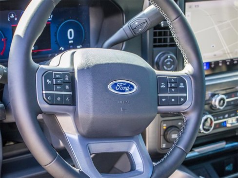 New 2025 Ford F350 Lariat w/ Lariat Ultimate Package image 30