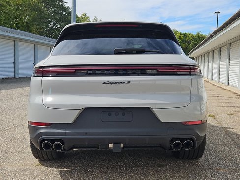 New 2026 Porsche Cayenne S image 6