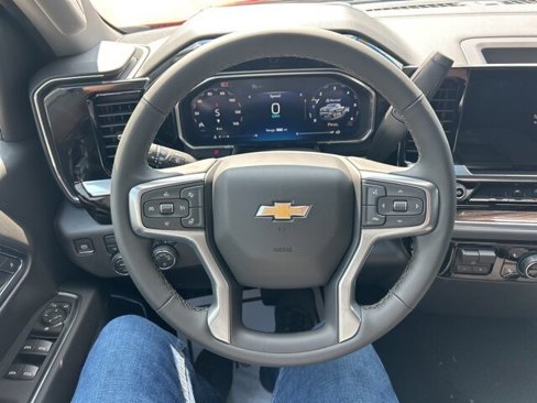 New 2026 Chevrolet Silverado 1500 LT image 10