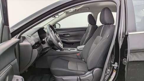 Used 2025 Nissan Sentra SV image 14