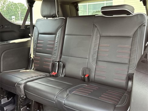 New 2025 GMC Yukon XL AT4 Ultimate image 10