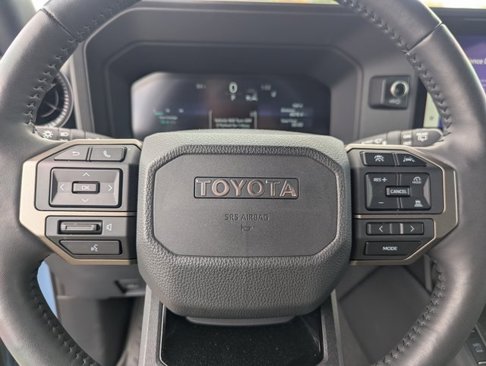 Used 2024 Toyota Land Cruiser image 20