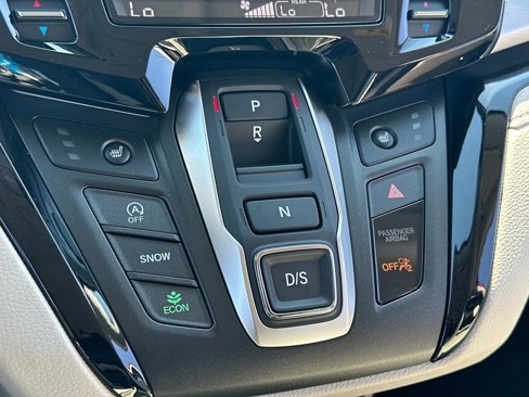 New 2026 Honda Odyssey Touring image 5