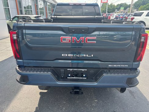 Used 2024 GMC Sierra 3500 Denali w/ Denali Reserve Package image 4