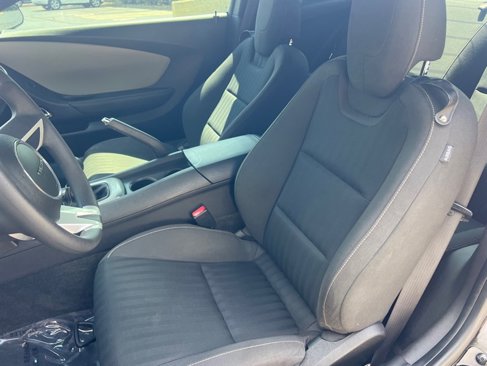 Used 2010 Chevrolet Camaro LS image 40