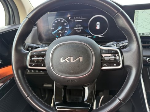 Used 2024 Kia Carnival SX image 12