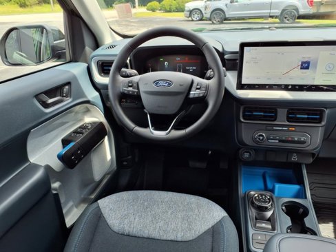 New 2025 Ford Maverick XLT w/ XLT Luxury Package image 12