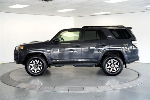 Used 2024 Toyota 4Runner TRD Off-Road Premium image 4