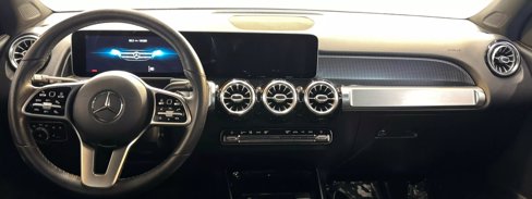 Used 2021 Mercedes-Benz GLB 250 image 26
