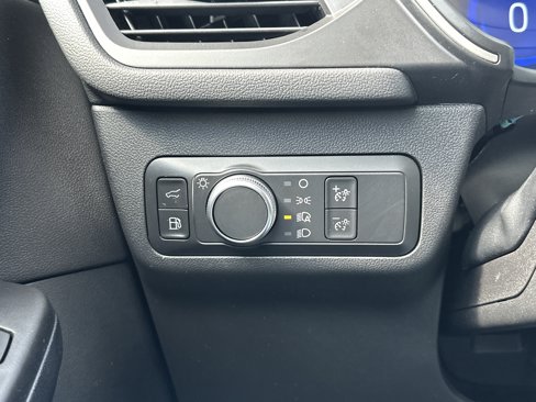 Used 2020 Ford Escape SE Sport image 24