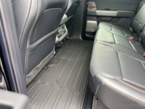 New 2025 Ford F250 Lariat image 31
