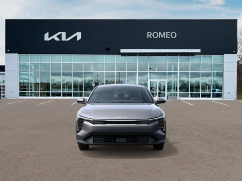 New 2025 Kia K4 LXS image 2