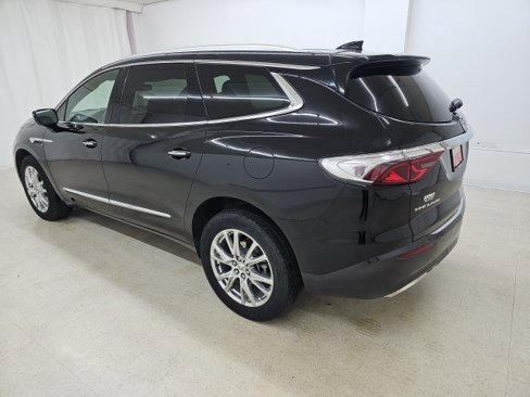 Used 2023 Buick Enclave Essence w/ Experience Buick Package image 18