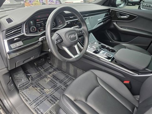 Used 2022 Audi Q8 Premium Plus w/ Premium Plus Package image 10