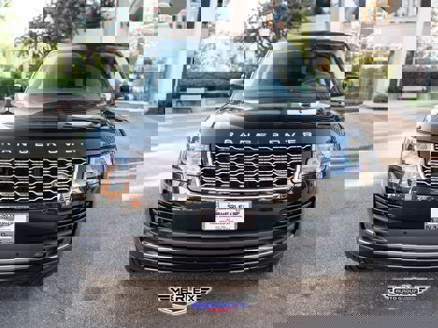 Used 2021 Land Rover Range Rover Westminster Edition image 2
