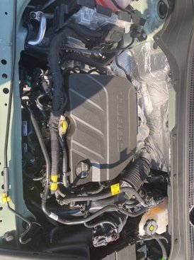 New 2025 Chevrolet Trax ACTIV w/ Sunroof Package image 35