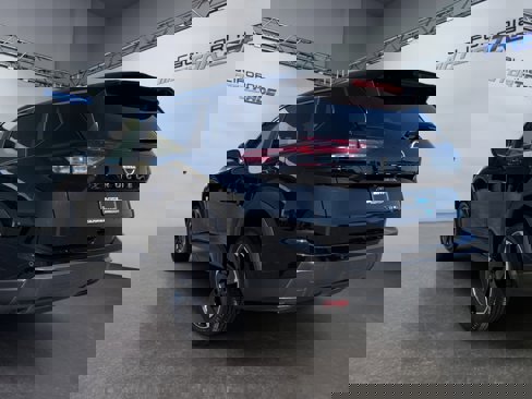 Used 2024 Nissan Rogue SV image 7