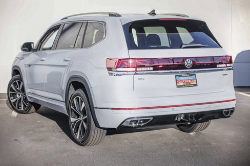 New 2025 Volkswagen Atlas SEL Premium R-Line image 3