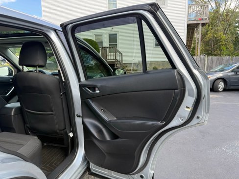 Used 2016 MAZDA CX-5 Touring w/ Bose/Moonroof Package image 19