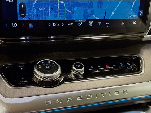 New 2025 Ford Expedition Platinum image 15