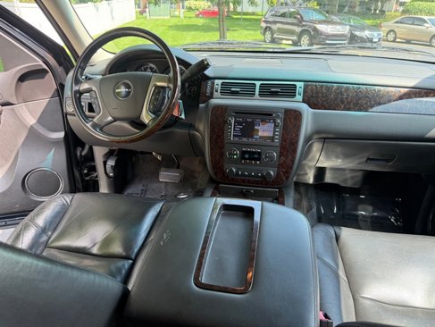 Used 2011 GMC Yukon XL Denali image 14