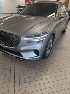 Used 2025 Genesis GV70 2.5T image 3