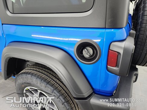 New 2025 Jeep Wrangler Sport S image 30