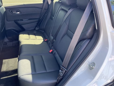 New 2025 Nissan Rogue SL w/ SL Premium Package image 13