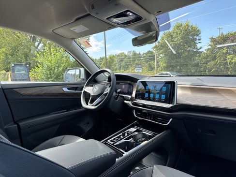 New 2026 Volkswagen Atlas SE image 15