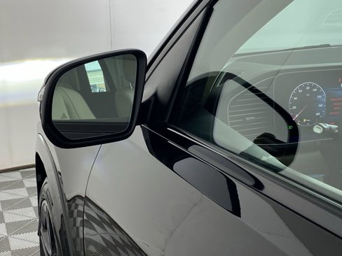 New 2025 Mercedes-Benz GLS 450 4MATIC image 22