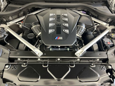 New 2026 BMW X7 M60i image 24