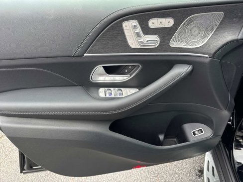 New 2025 Mercedes-Benz GLE 450 4MATIC image 16