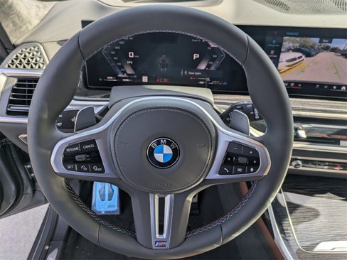New 2026 BMW X7 M60i image 17