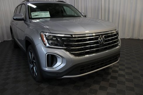 New 2026 Volkswagen Atlas SE image 32