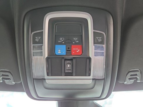 Used 2025 RAM 1500 Laramie image 39