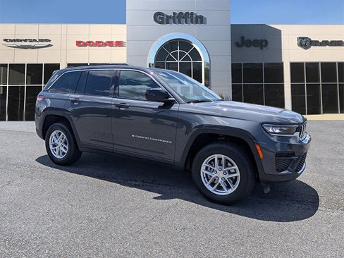 New 2025 Jeep Grand Cherokee Laredo X image 1