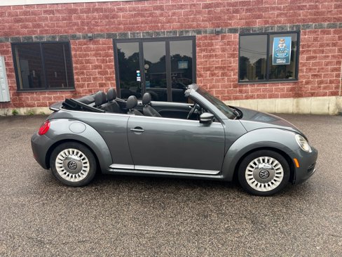 Used 2016 Volkswagen Beetle 1.8T S image 6