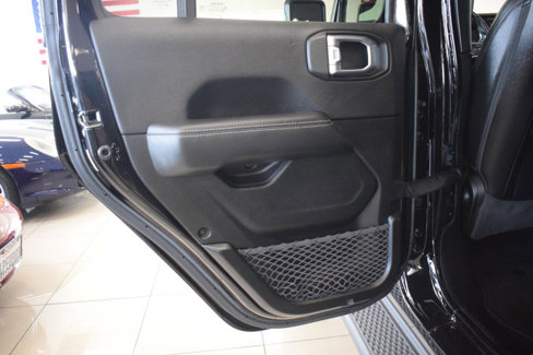 Used 2020 Jeep Gladiator Overland image 32