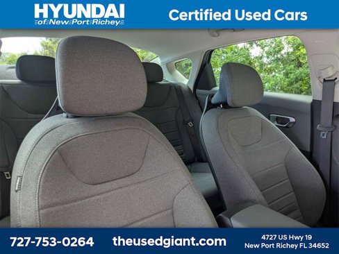 Used 2025 Kia K4 EX image 6