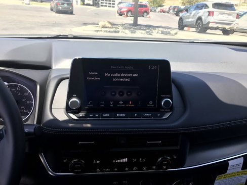 New 2025 Nissan Rogue SV w/ SV Premium Package image 12